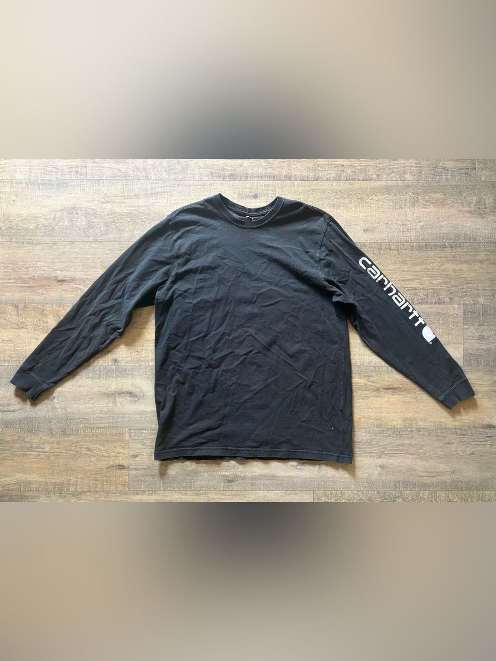 Carhartt men’s size XLT black original fit flawed crew neck long sleeve t-shirt